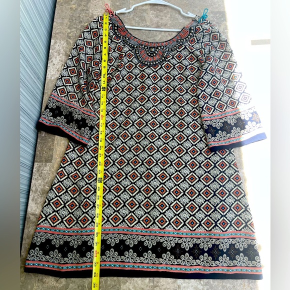 Geometric Patterned Women's Top by HARPER size L - Picture 9 of 11